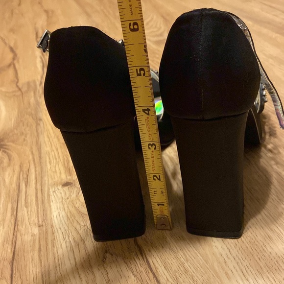 Black Satin Vntg. “Chinese Laundry” with rhinestones. Comfy: dance all night!💃 - Picture 6 of 11